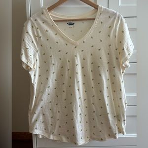 Old Navy EveryWear V-Neck T-Shirt